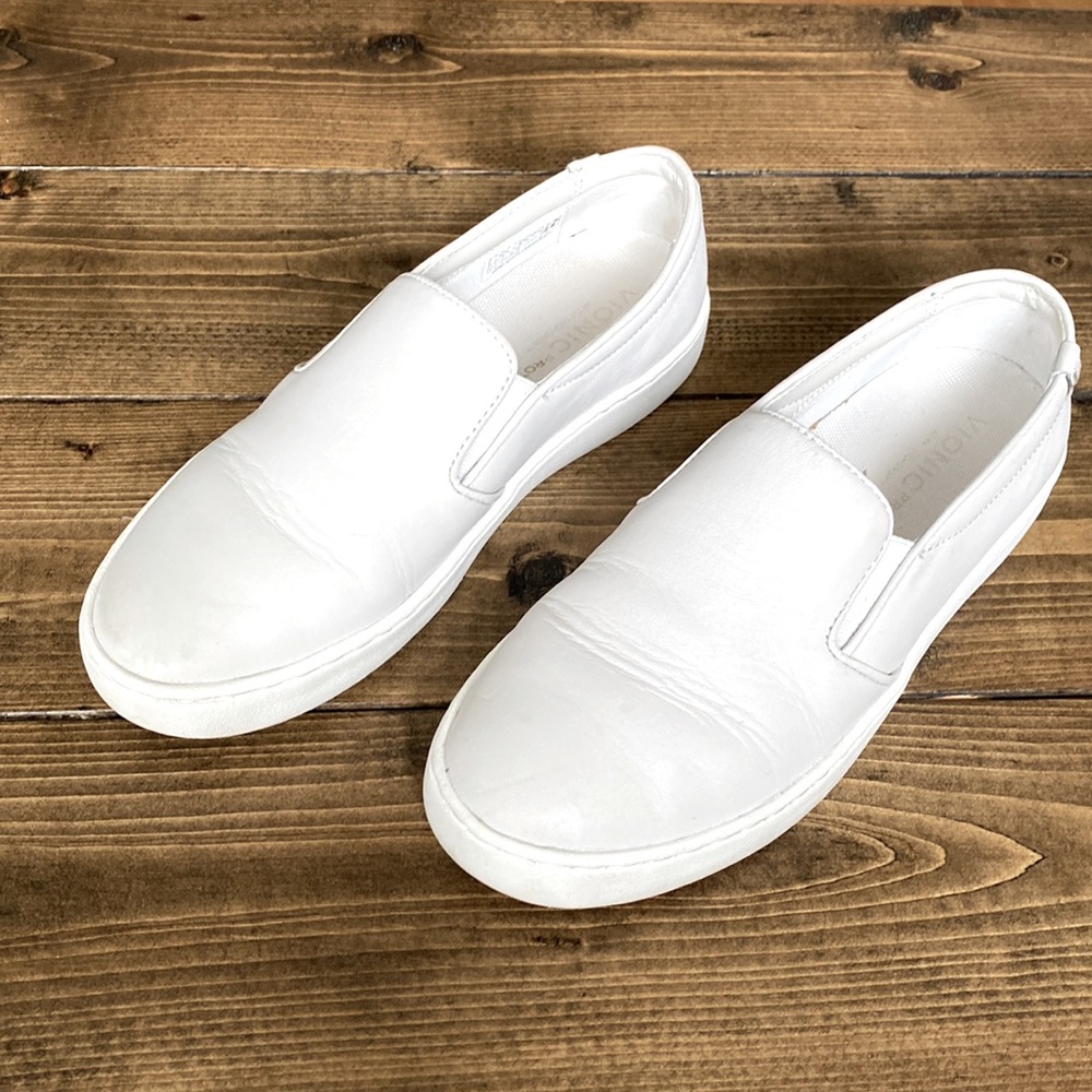 Vionic Women’s Pro Mahoney Slip-on